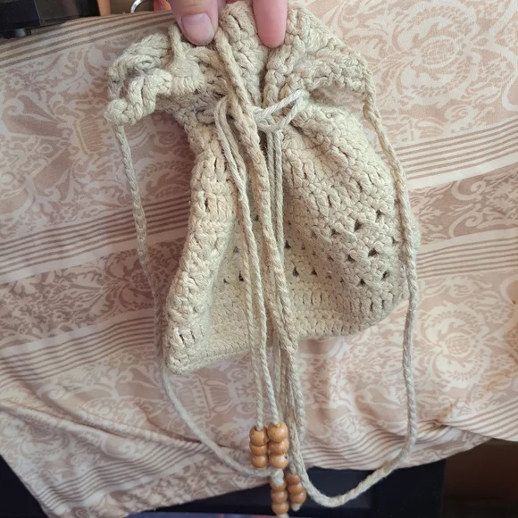 Handmade Macrame Drawstring bag - Picture 2 of 3